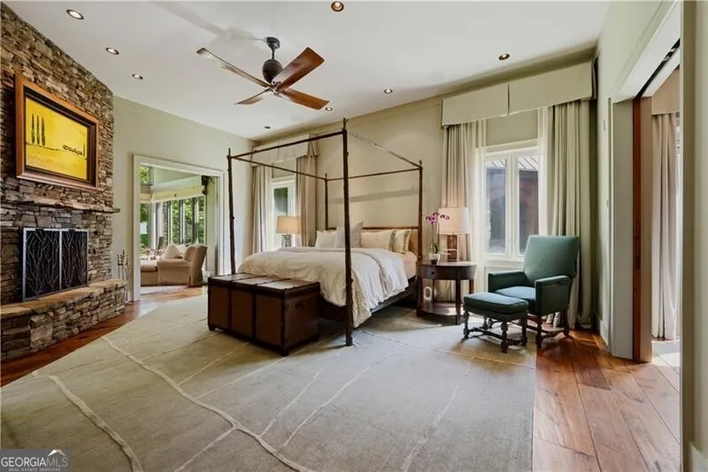 1103 Apple Pie Ridge RD Alto, GA 30510