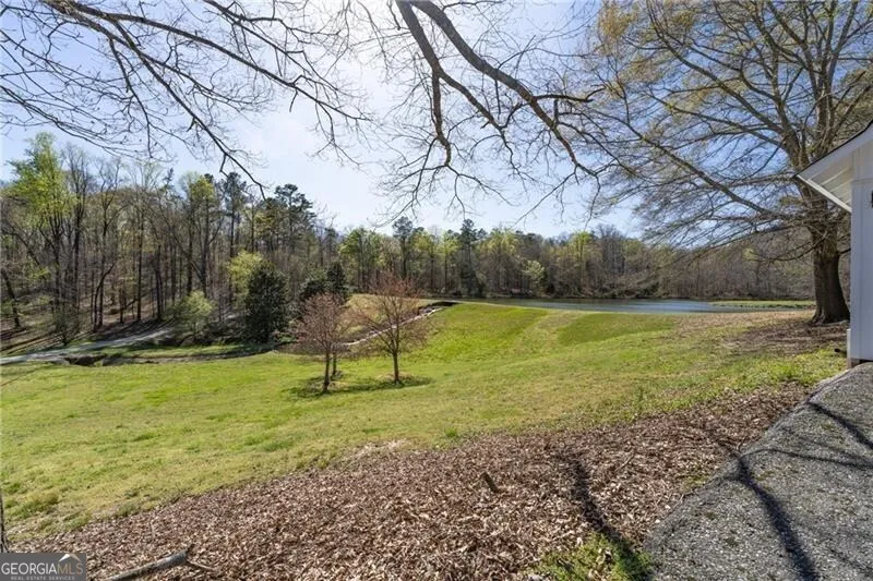 1103 Apple Pie Ridge RD Alto, GA 30510