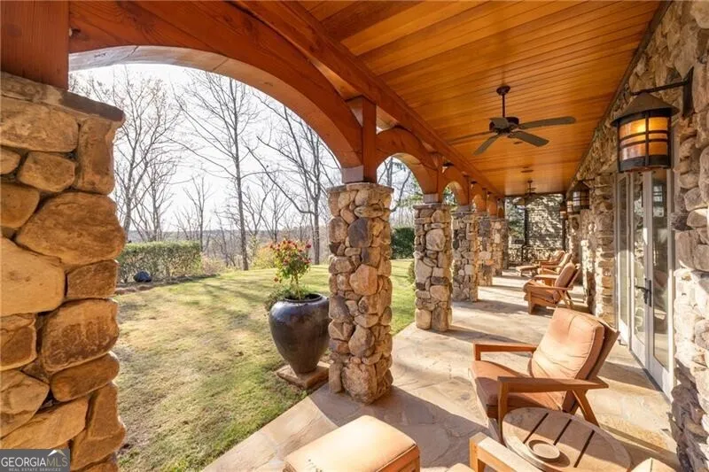 1103 Apple Pie Ridge RD Alto, GA 30510