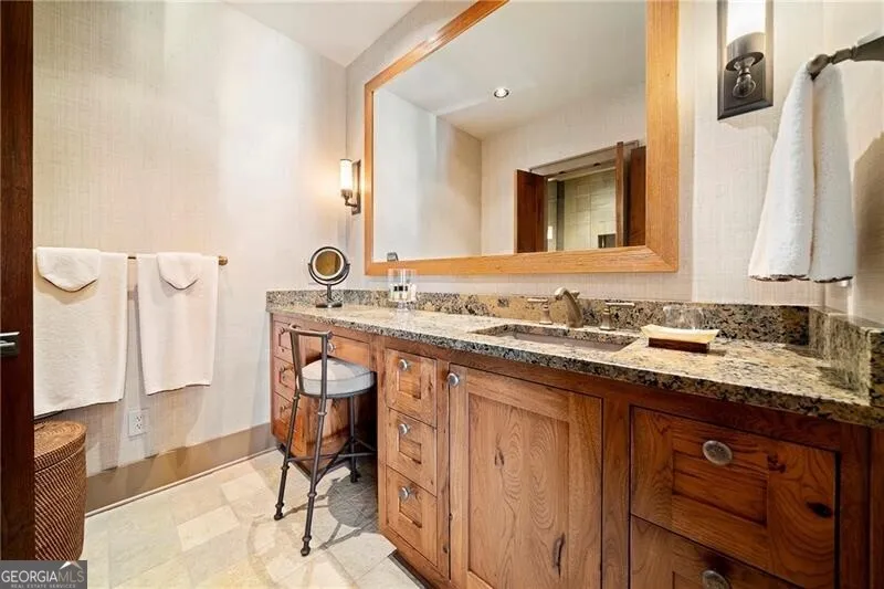1103 Apple Pie Ridge RD Alto, GA 30510