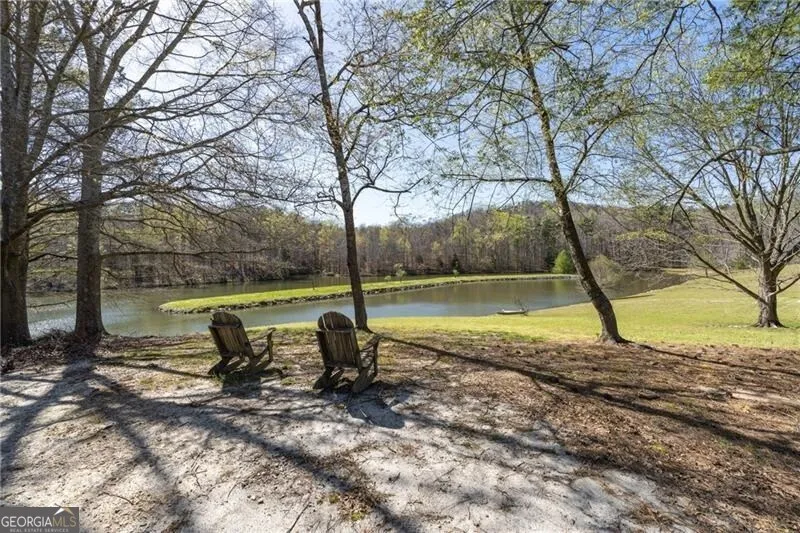 1103 Apple Pie Ridge RD Alto, GA 30510