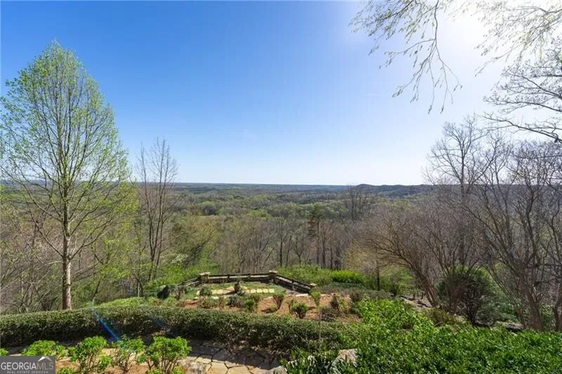 1103 Apple Pie Ridge RD Alto, GA 30510