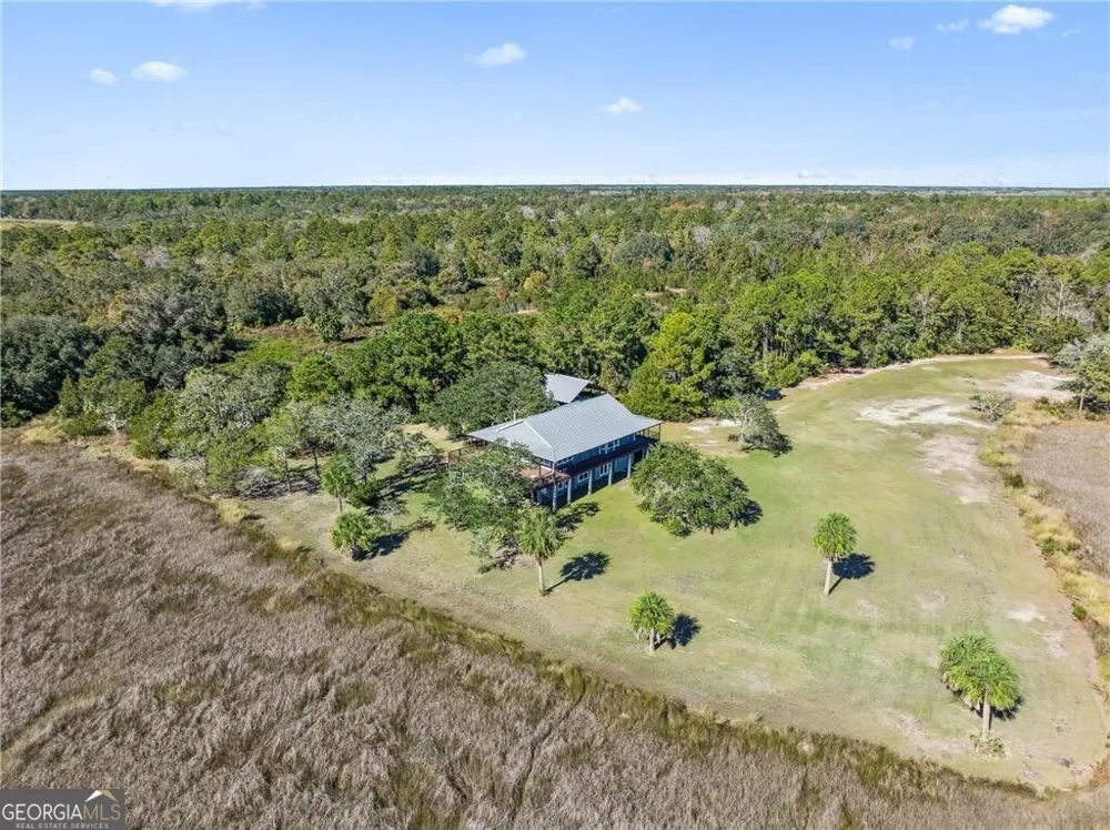 281 Marsh Breeze LN Waverly, GA 31565