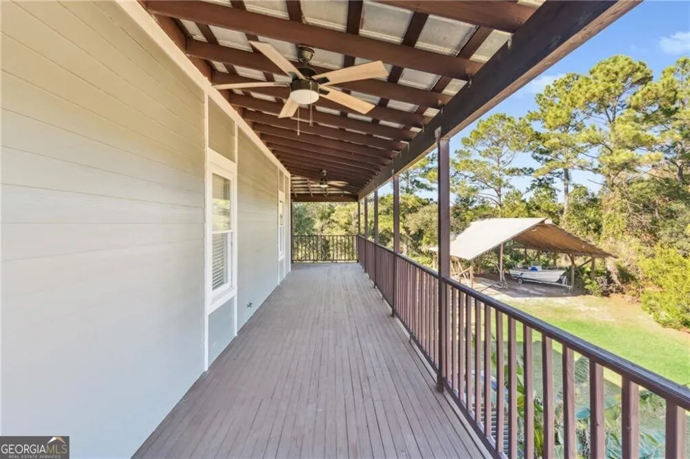 281 Marsh Breeze LN Waverly, GA 31565
