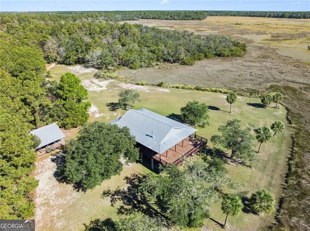 281 Marsh Breeze LN Waverly, GA 31565