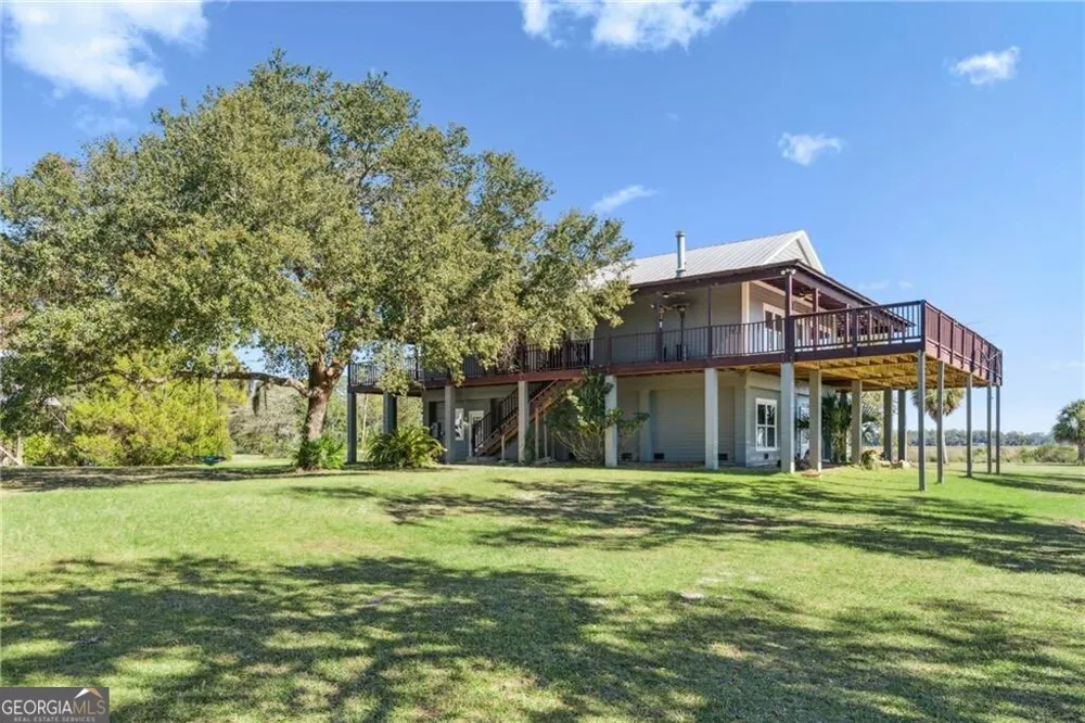 281 Marsh Breeze LN Waverly, GA 31565