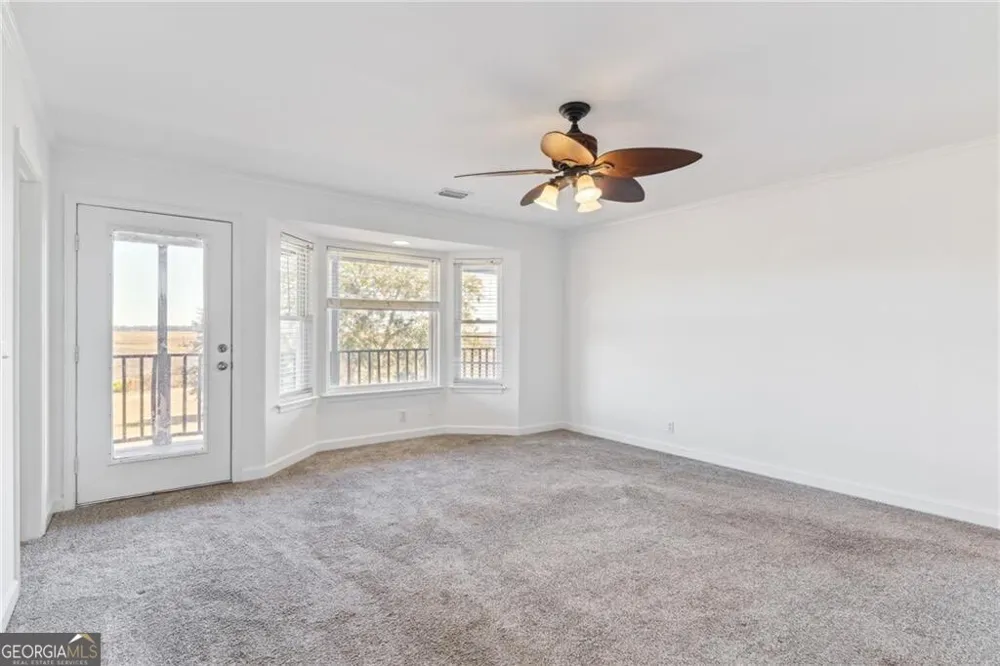 281 Marsh Breeze LN Waverly, GA 31565