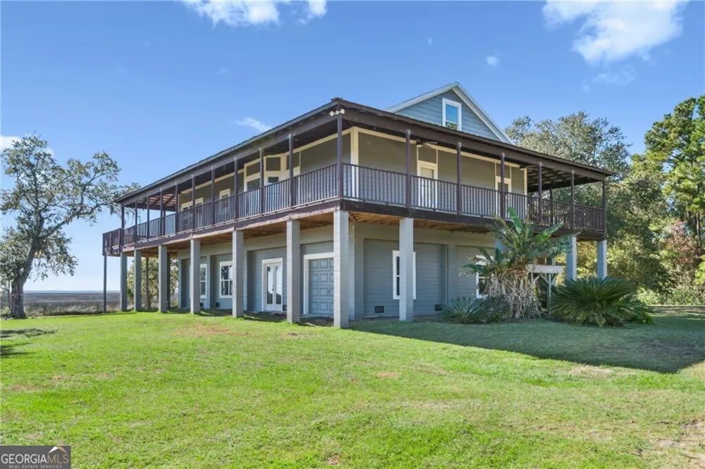 281 Marsh Breeze LN Waverly, GA 31565