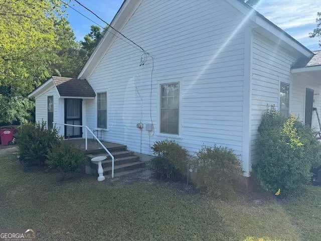 319 E McCarty ST Sandersville, GA 31082