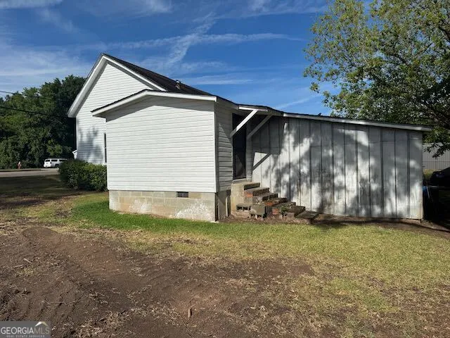 319 E McCarty ST Sandersville, GA 31082