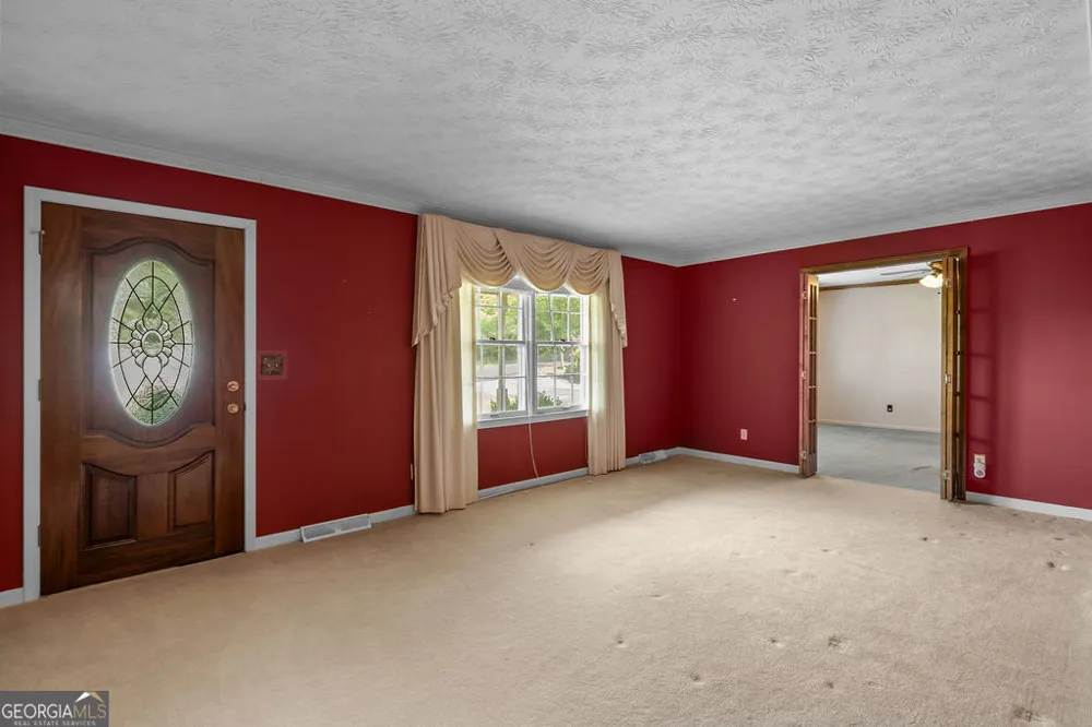 8 Montre CIR SE Silver Creek, GA 30173