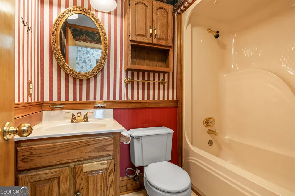8 Montre CIR SE Silver Creek, GA 30173