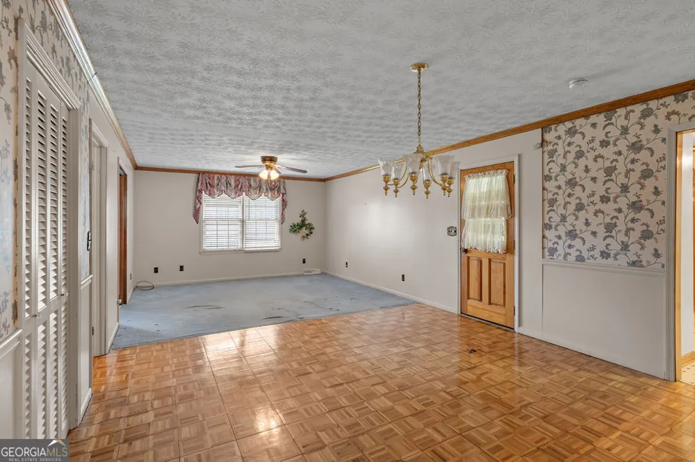 8 Montre CIR SE Silver Creek, GA 30173