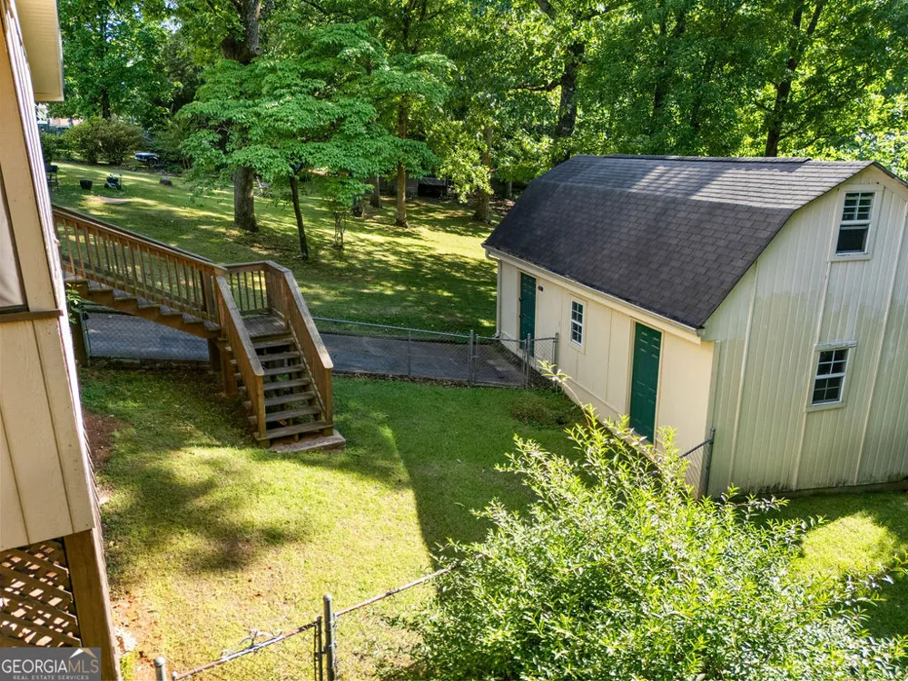8 Montre CIR SE Silver Creek, GA 30173