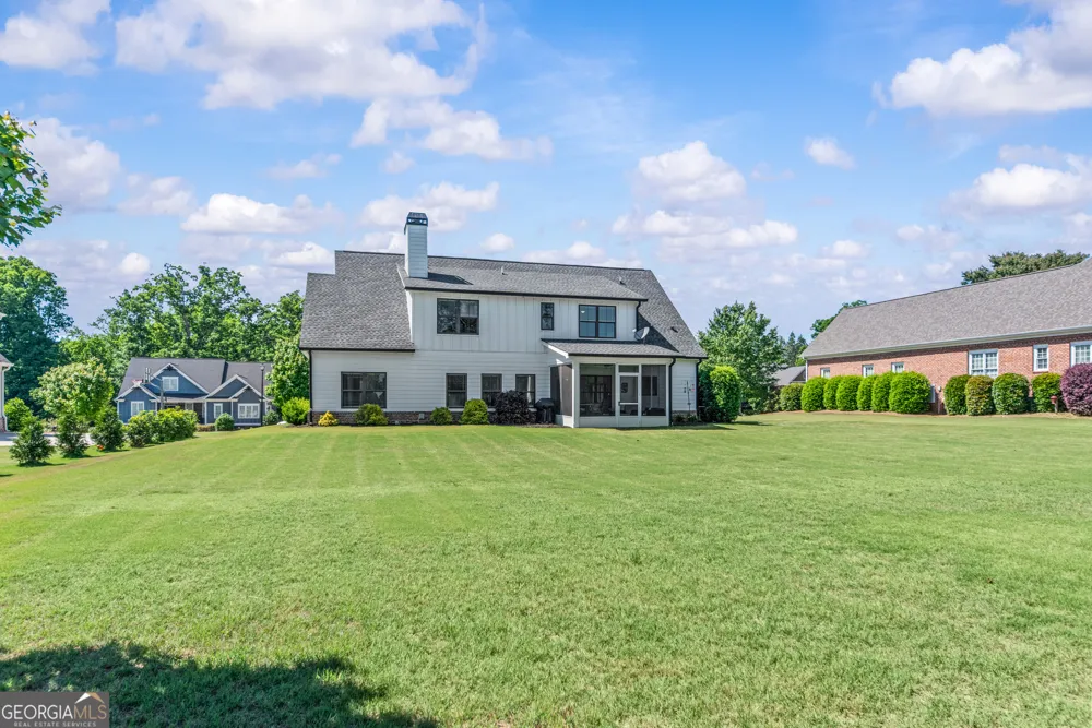1100 W Magnolia LOOP Madison, GA 30650