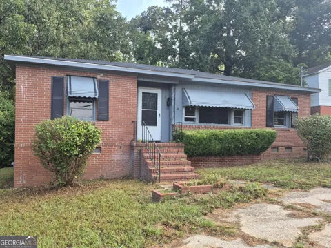 4 Lambert DR