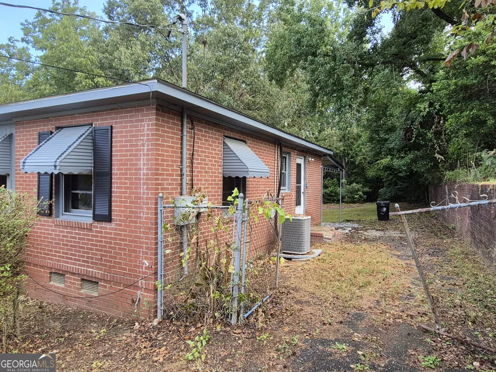 4 Lambert DR Columbus, GA 31903