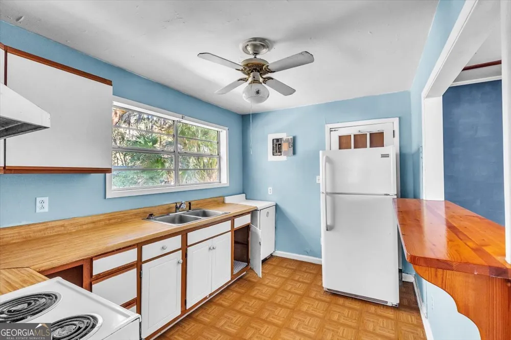 177 Winoca DR Midway, GA 31320