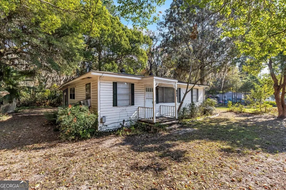 177 Winoca DR Midway, GA 31320