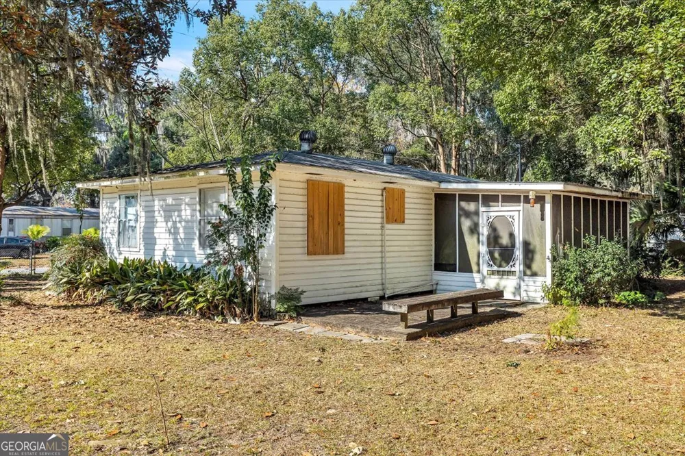 177 Winoca DR Midway, GA 31320