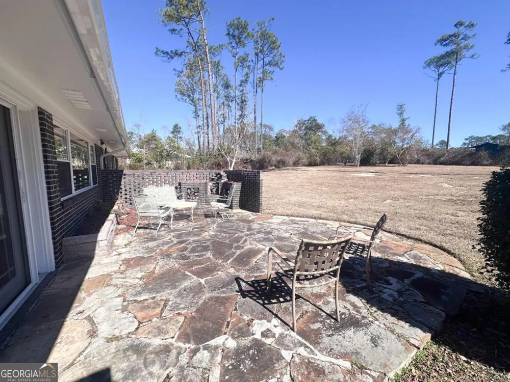 1002 Darby CIR Vidalia, GA 30474