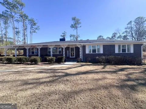 1002 Darby CIR