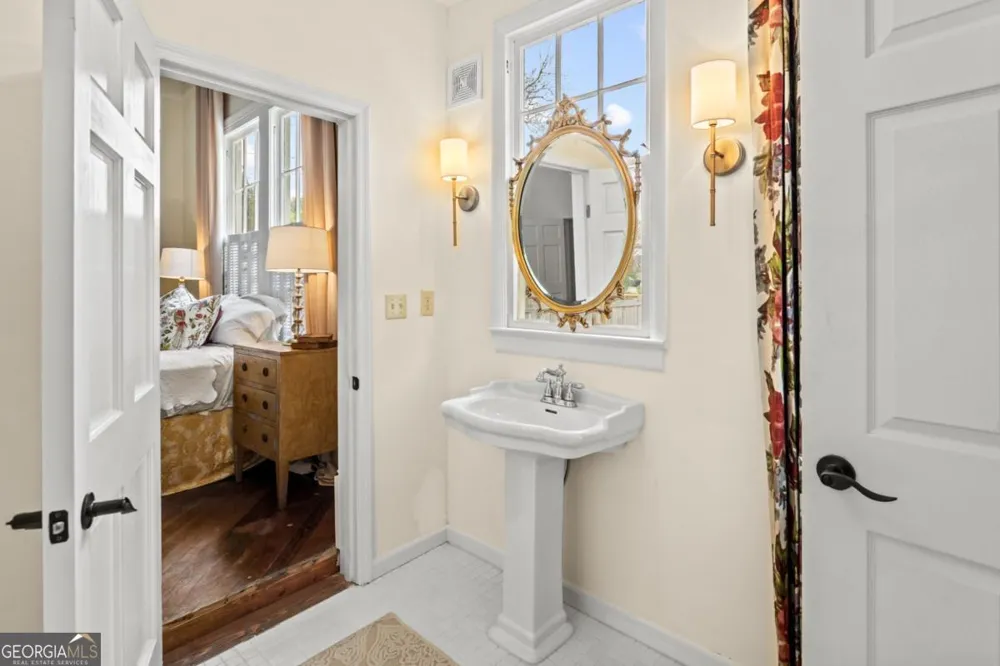 427 Harvey ST Millen, GA 30442