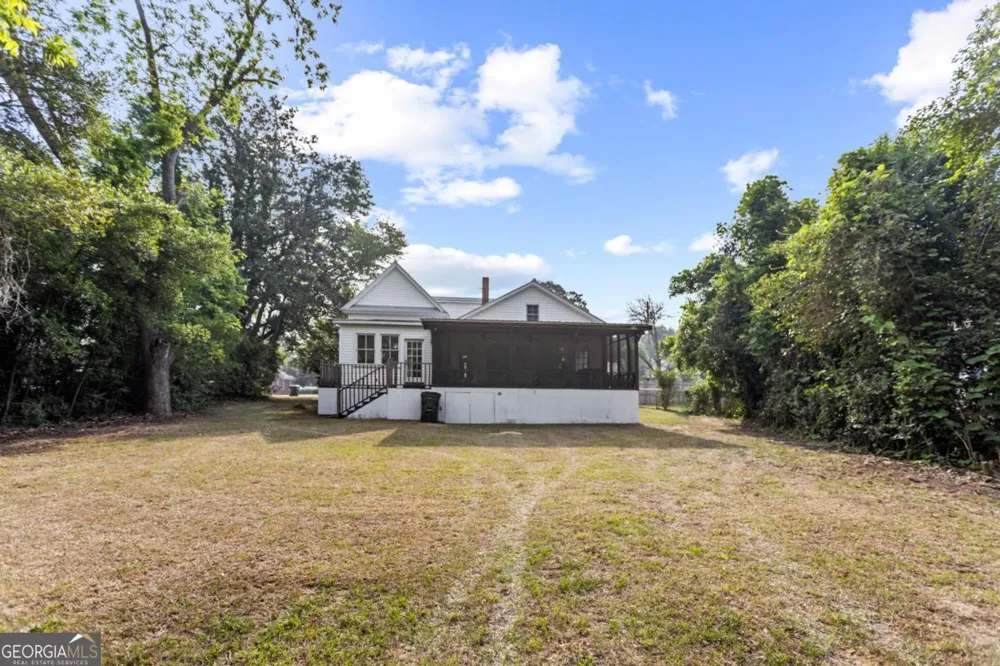 427 Harvey ST Millen, GA 30442