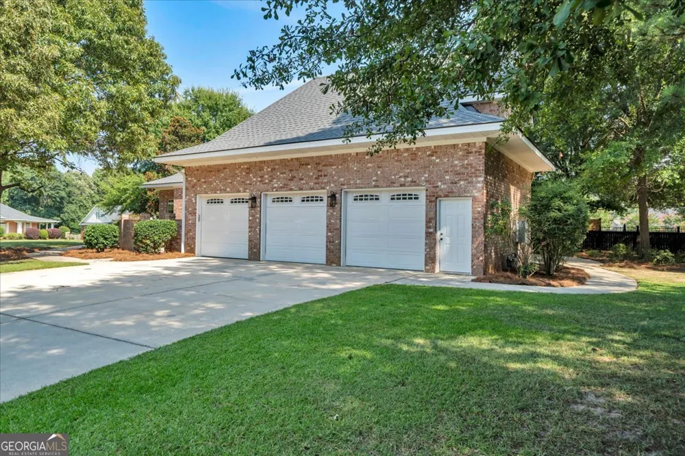 207 Mill Pond Chase Warner Robins, GA 31088