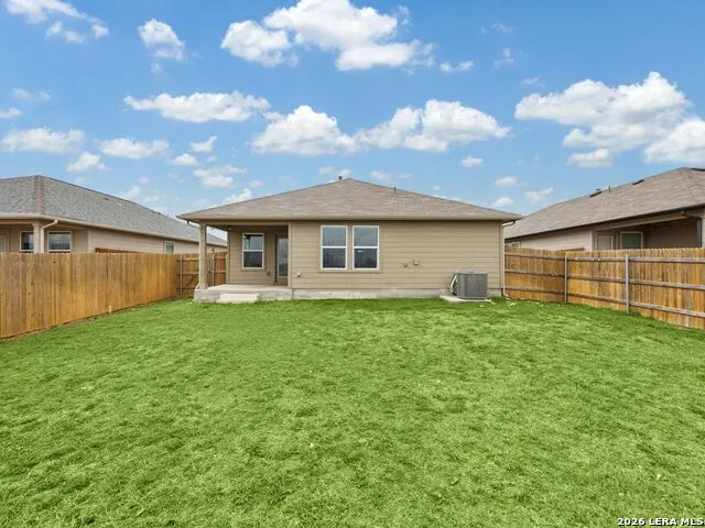 323 Shimmering Cove San Marcos, TX 78666