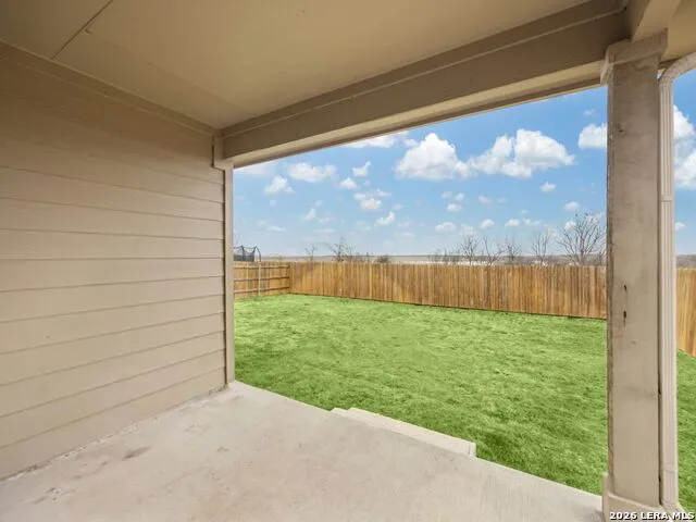 323 Shimmering Cove San Marcos, TX 78666