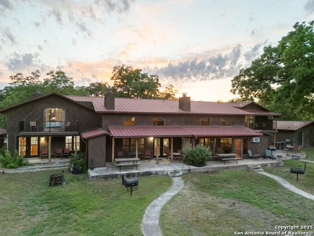 6641 RR 1120 #A, B, C, D Rio Frio, TX 78879