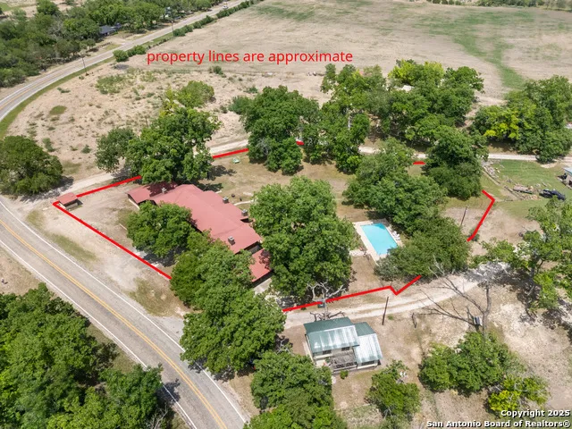 6641 RR 1120 #A, B, C, D Rio Frio, TX 78879