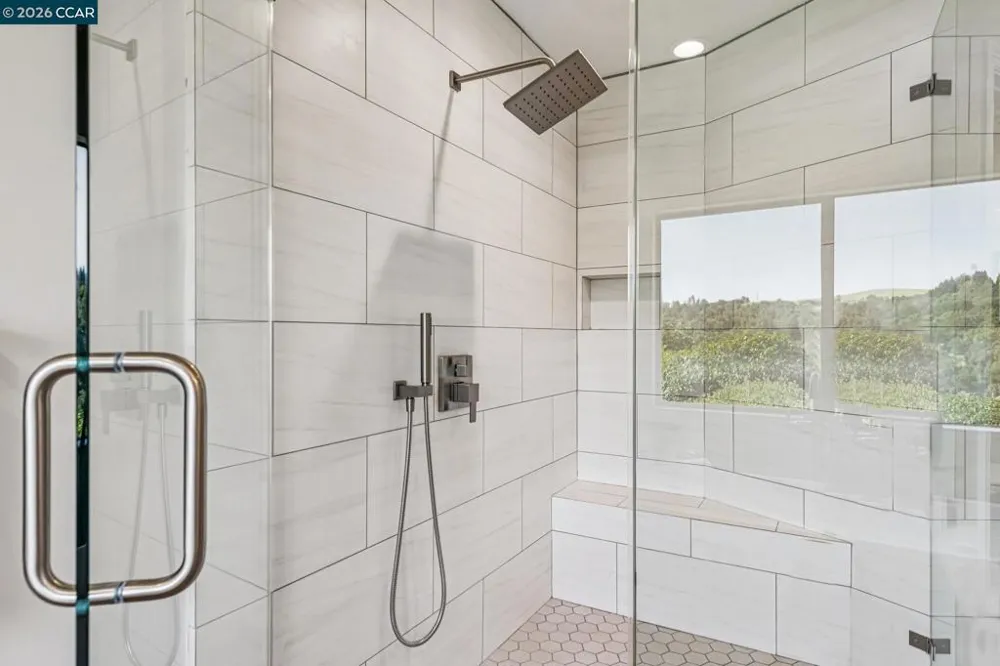 6 Tanglewood Lane Lafayette, CA 94549