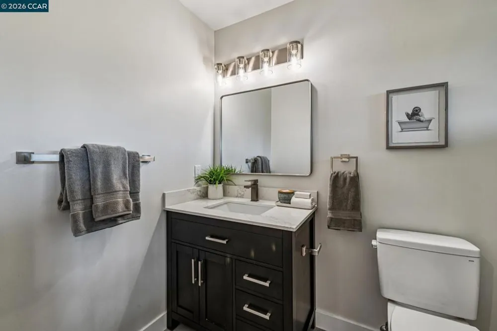 6 Tanglewood Lane Lafayette, CA 94549