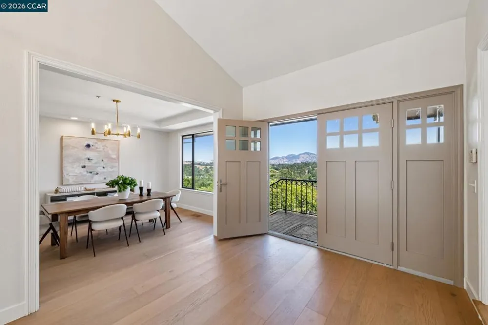 6 Tanglewood Lane Lafayette, CA 94549