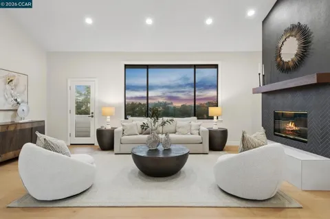 6 Tanglewood Lane