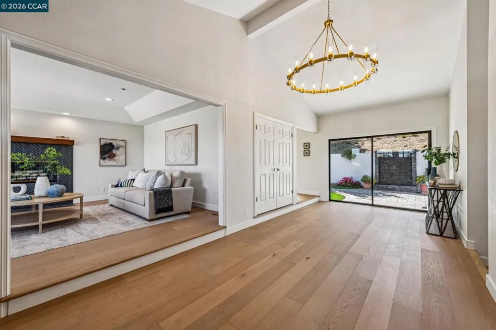 6 Tanglewood Lane Lafayette, CA 94549
