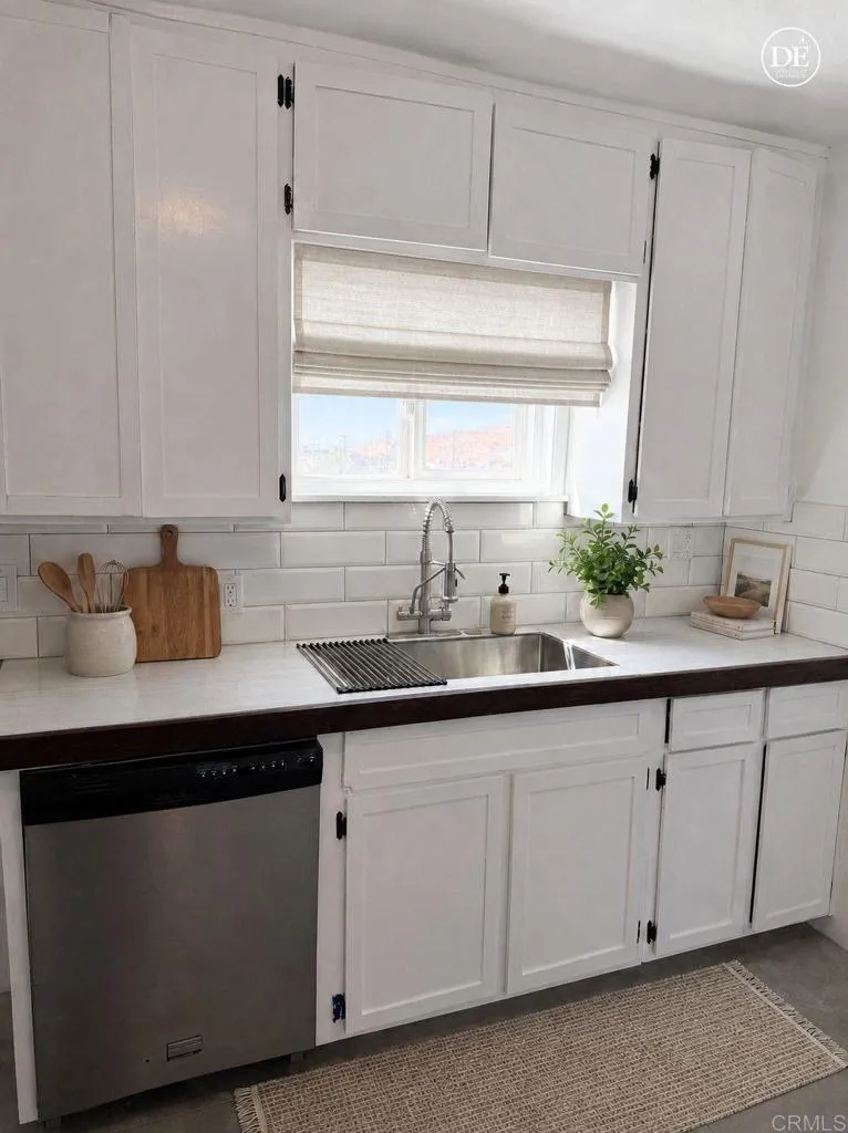 232 E Fredricks Street Barstow, CA 92311