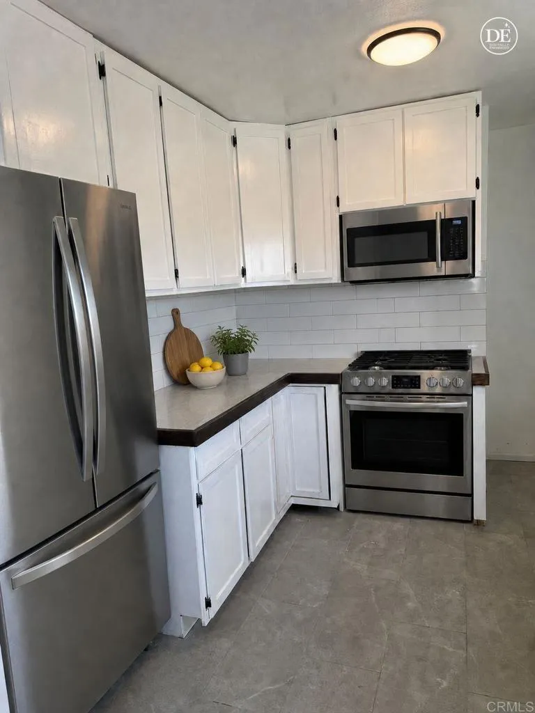 232 E Fredricks Street Barstow, CA 92311