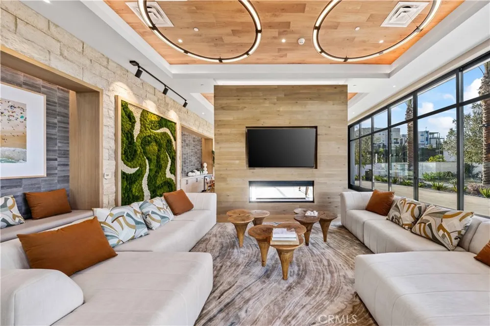 378 Mullberry Place Montebello, CA 90640