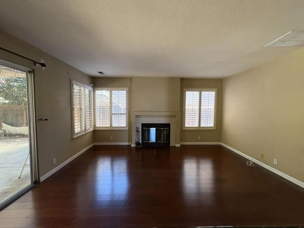 3905 Wilkesboro Avenue Modesto, CA 95357