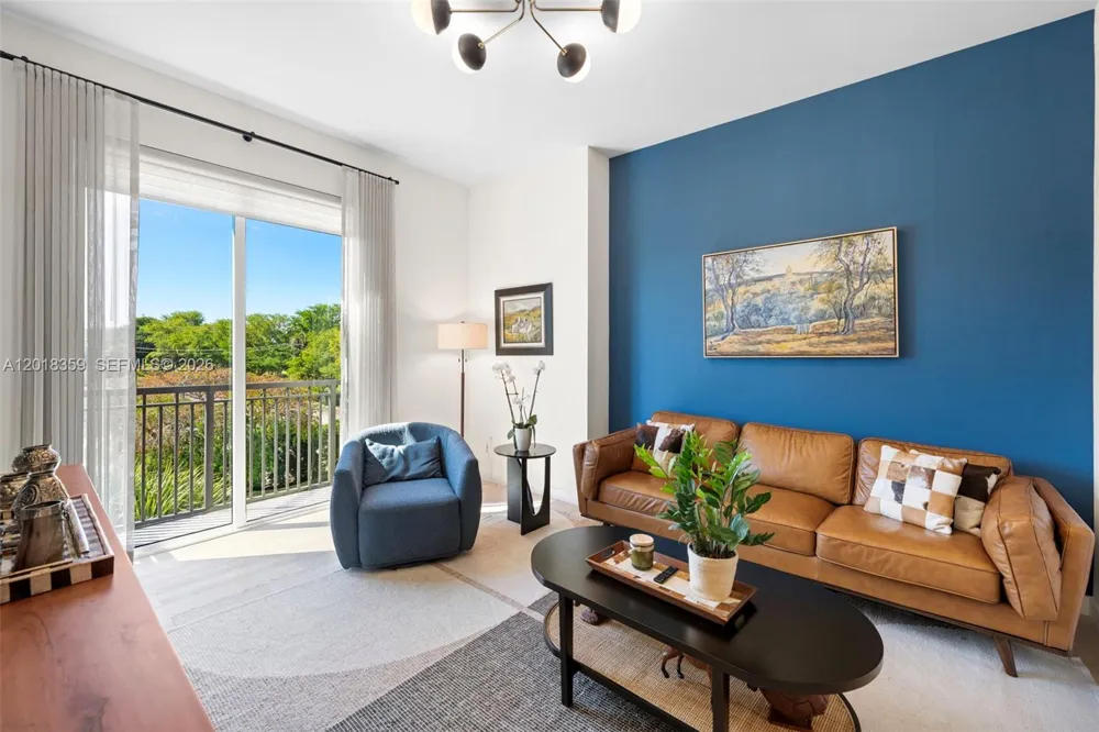 1228 Anastasia Ave #304 Coral Gables, FL 33134