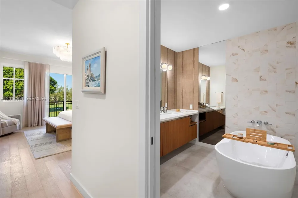 1228 Anastasia Ave #304 Coral Gables, FL 33134