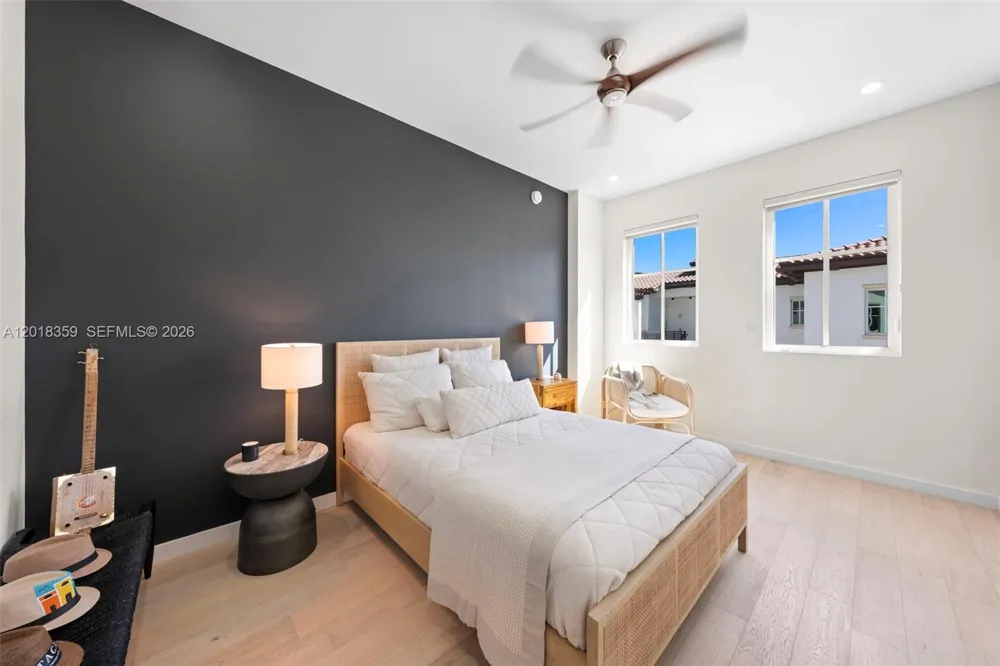 1228 Anastasia Ave #304 Coral Gables, FL 33134