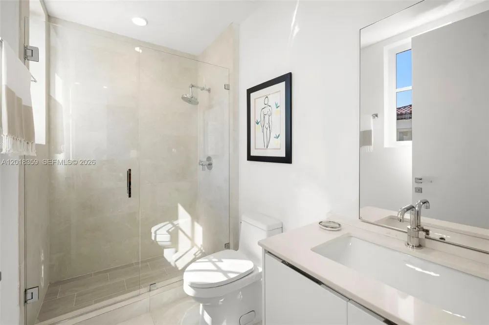 1228 Anastasia Ave #304 Coral Gables, FL 33134