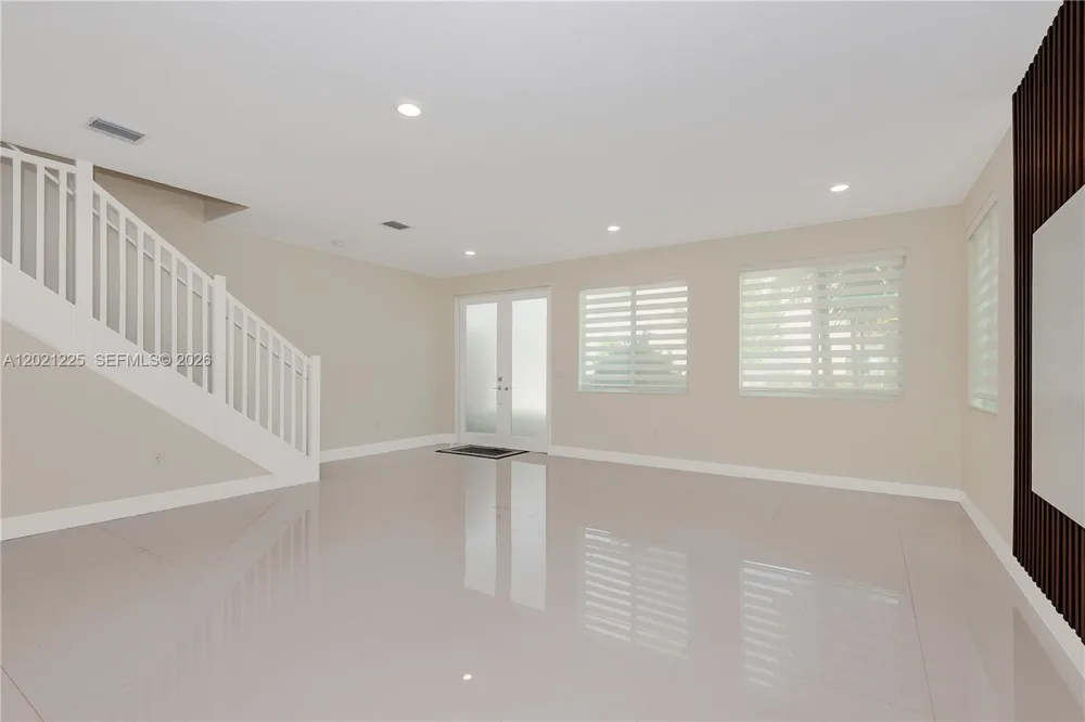6681 NW 104th Ave Doral, FL 33178