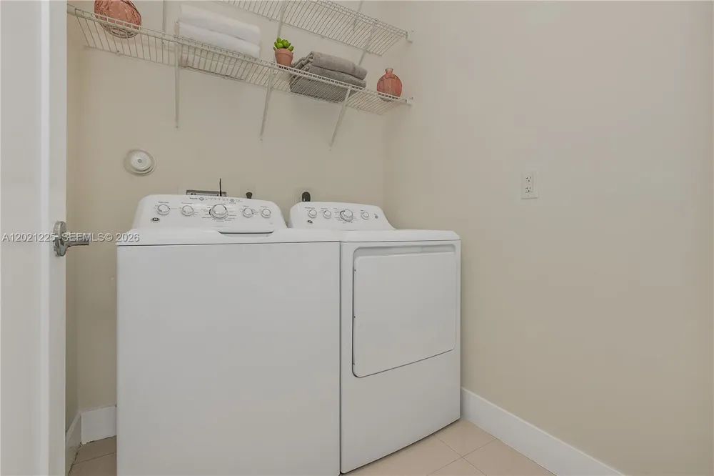 6681 NW 104th Ave Doral, FL 33178