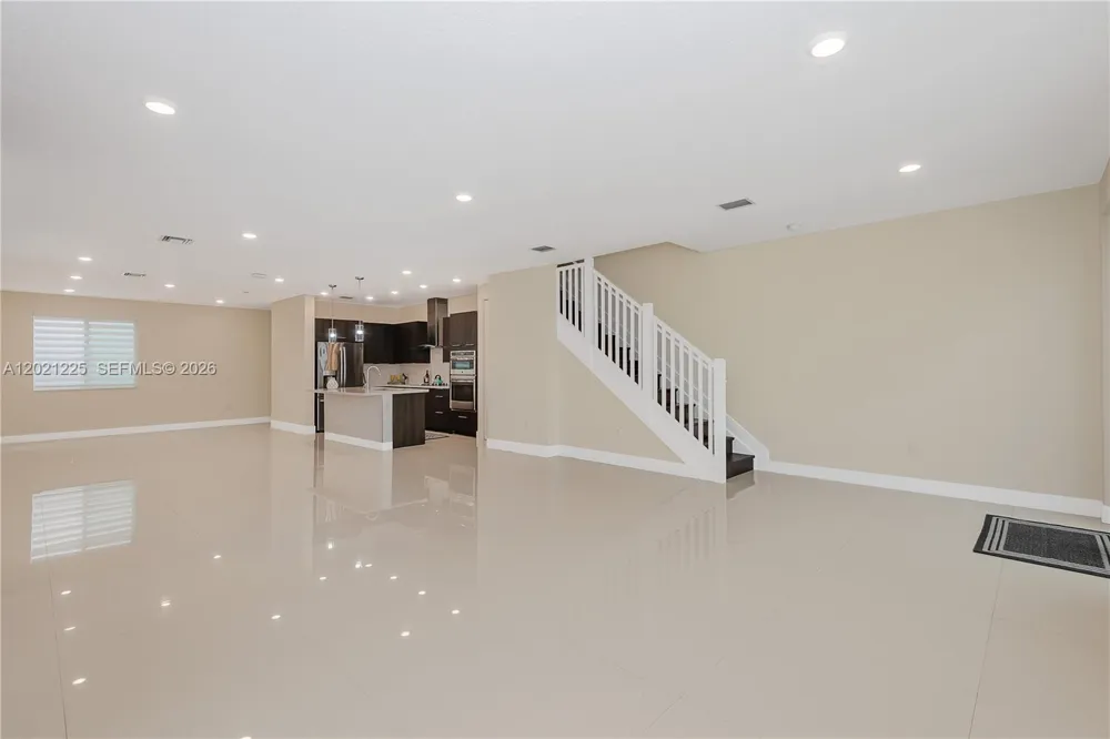 6681 NW 104th Ave Doral, FL 33178