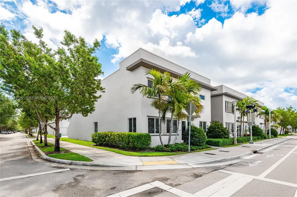 6681 NW 104th Ave Doral, FL 33178